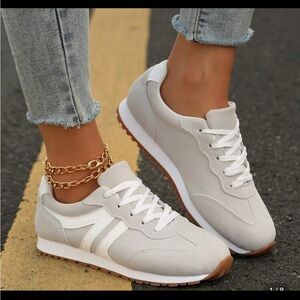 NWOT Women's White and Gray Sneakers